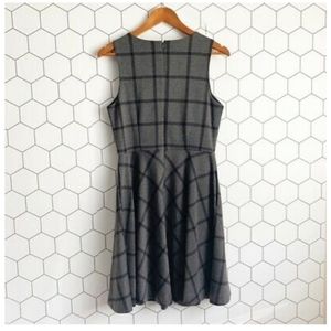 Banana Republic sleeveless plaid dress